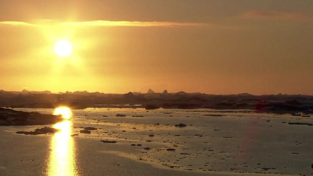 Sunset n Antarctica