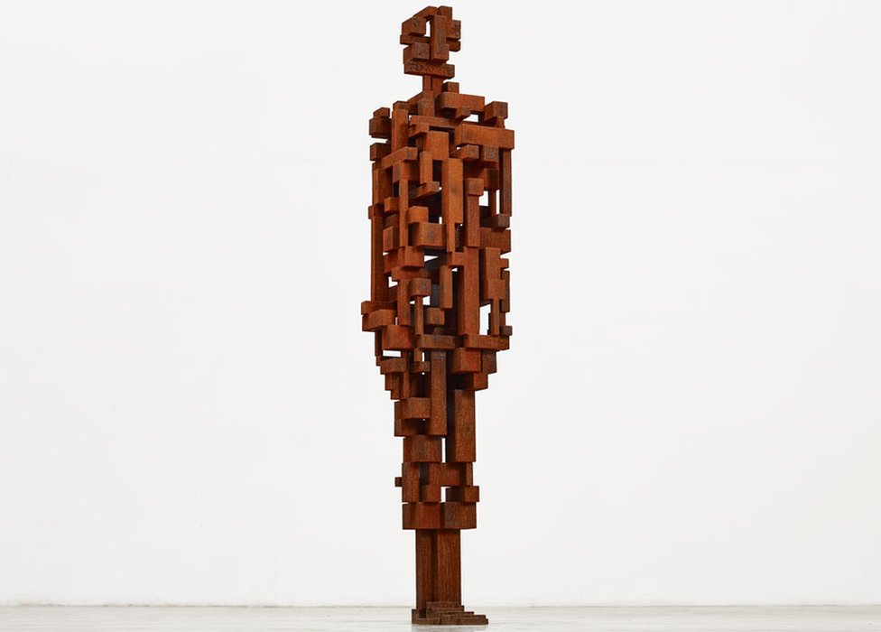 Antony Gormley statue set for Dewsbury rooftop BBC News