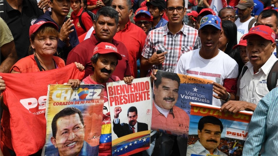 protestas a favor de Maduro.