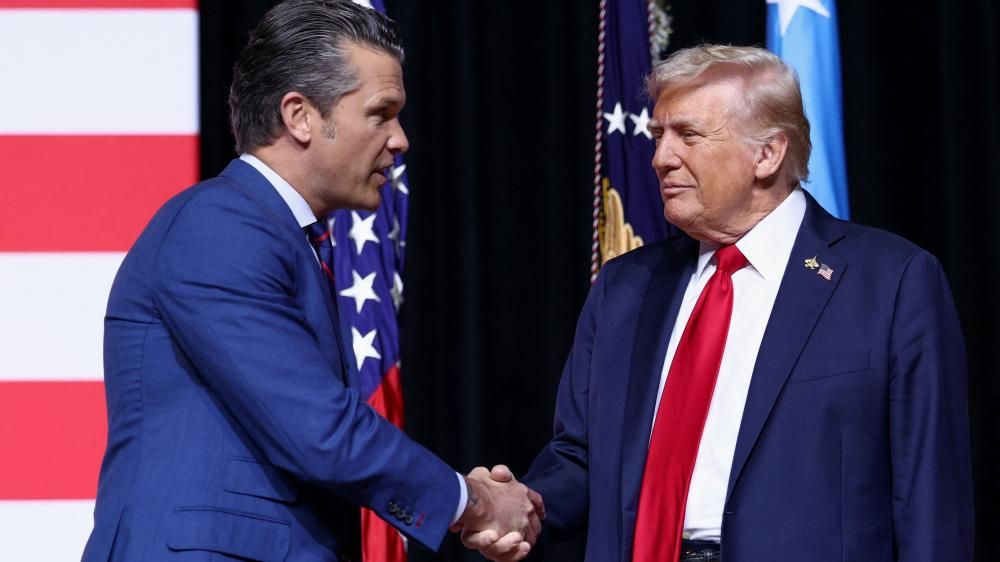 Trump directs Pentagon to pay troops during shutdown