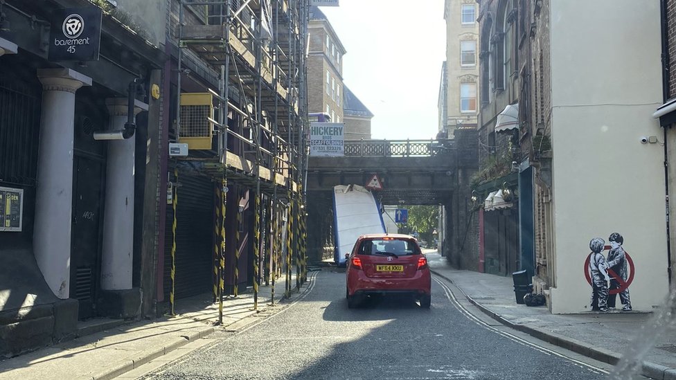 Bus hits bridge in Bristol city centre crash BBC News