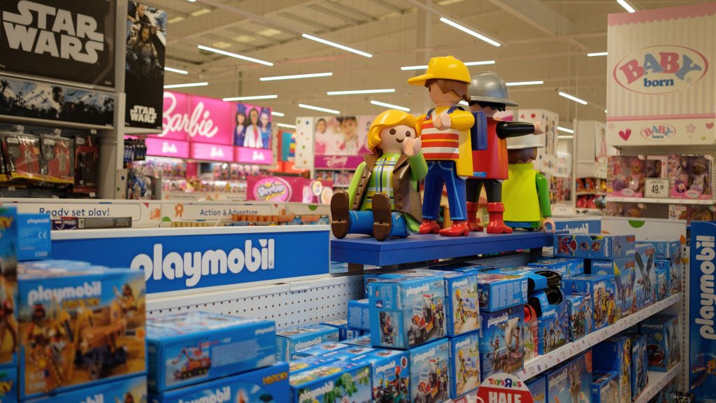 toys r us c