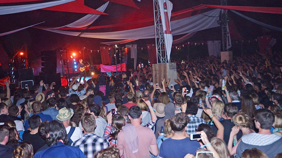 Эд Ширан на фестивале Latitude 2015
