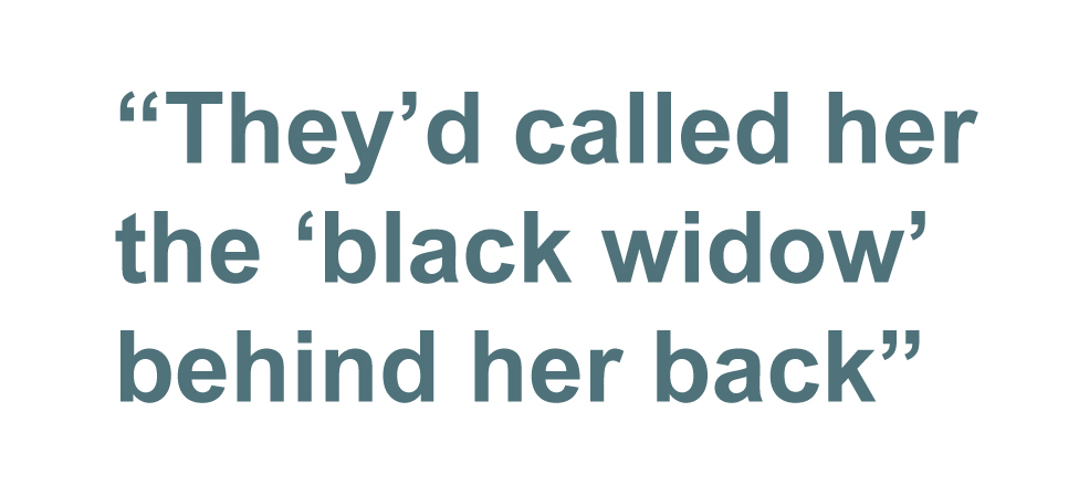 Quotebox: Они назвали здесь «черной вдовой» за ее спиной