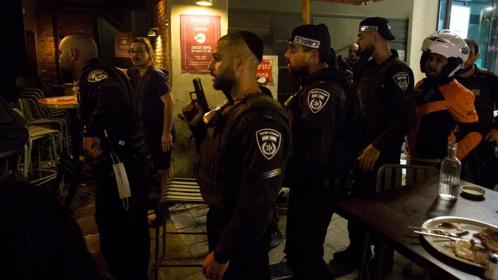 قوات الأمن الإسرائيليةقتلت حازم بعدما أطلق النار على حانة في تل أبيب