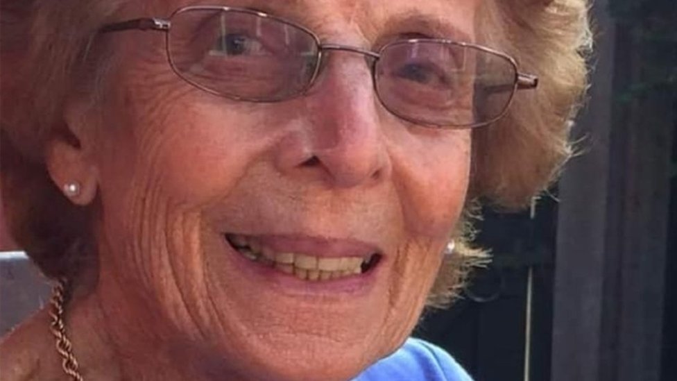 Джой, 94 года, вылечилась от коронавируса