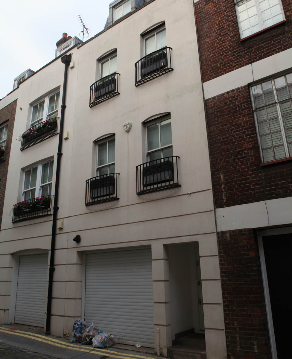 تم الاستيلاء على ممتلكات سابقة لغولنارا كريموفا في مايفير، لندن، من قبل مكتب مكافحة جرائم الاحتيال الخطيرة