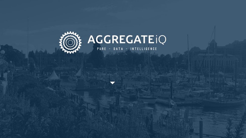 Логотип AggregateIQ со своего веб-сайта со слоганом «Pure - Data - Intelligence»