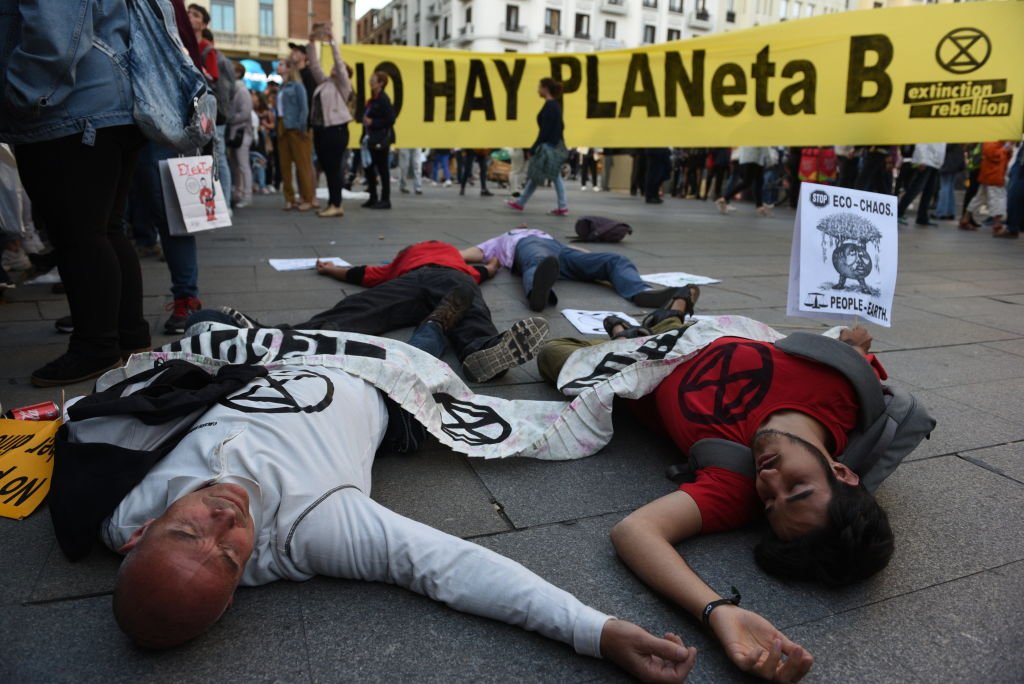 Activistas protestan en España