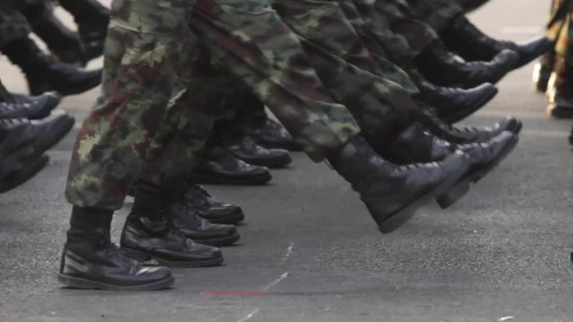 Close up of Thai soldiers' feet marching
