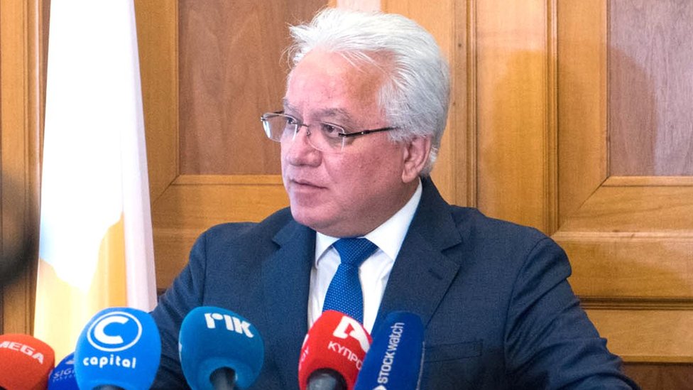 Министр юстиции Ионас Николау подает в отставку