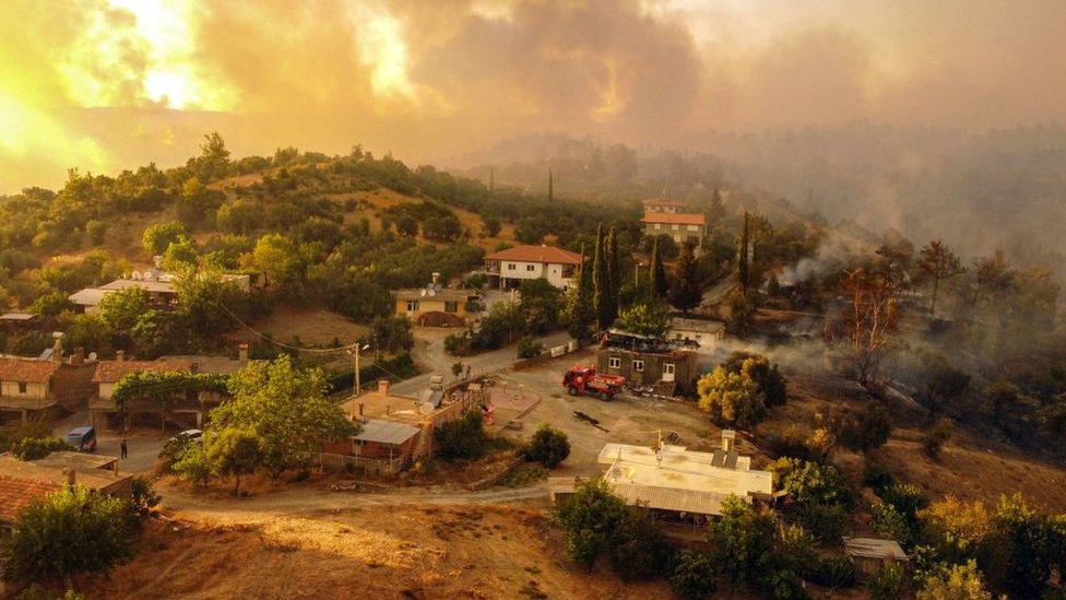Economist'ten orman yangınları yorumu: Türkiye iklim değişiklinin şiddetlendirdiği onlarca yıllık çevre tahribatının ceremesini çekiyor