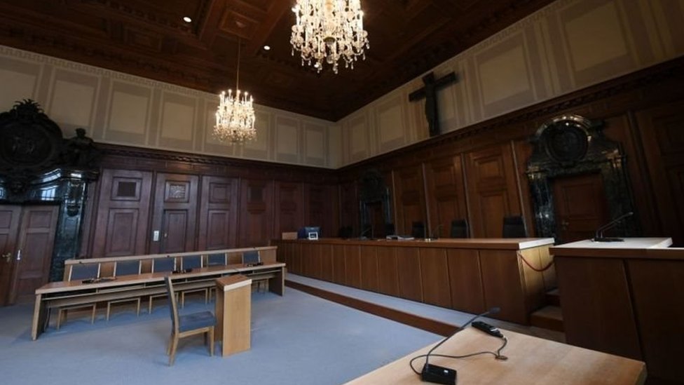 紐倫堡法庭