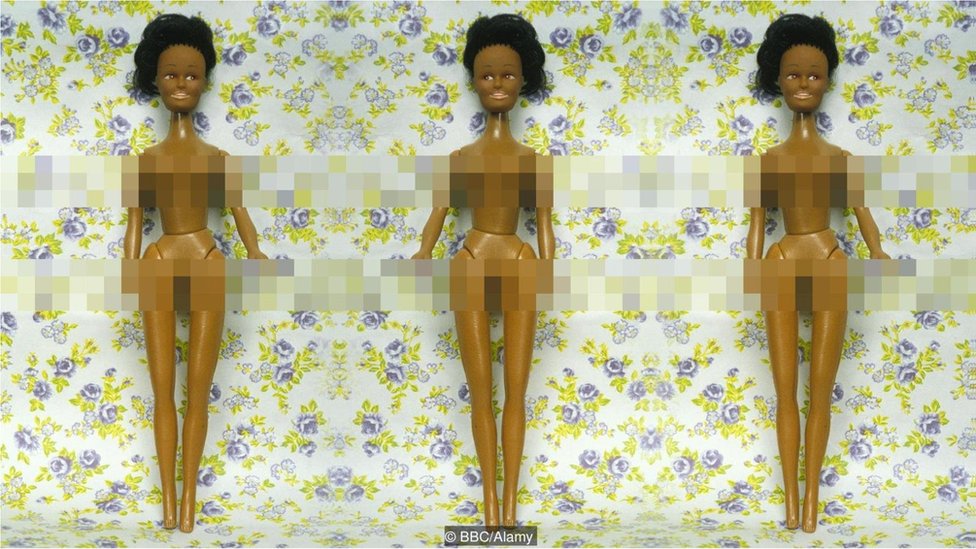 Tres barbies