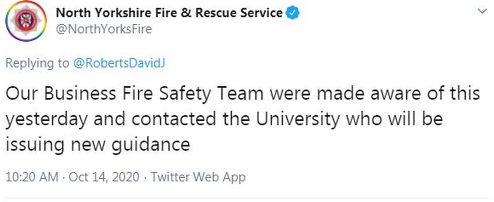 NYFR Tweet: «Наша группа по пожарной безопасности на предприятии узнала об этом вчера и связалась с университетом, который выпустит новое руководство»