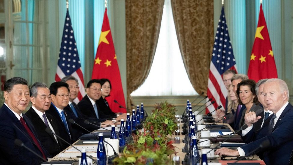 美國總統拜登在亞太經合組織（APEC）領導人會議期間會見中國國家主席習近平。