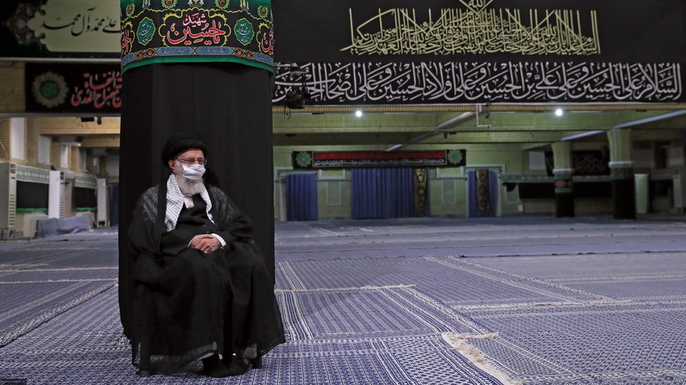 عکس خبر؛ عزاداری آیت‌الله خامنه‌ای در سالن خالی - BBC News فارسی
