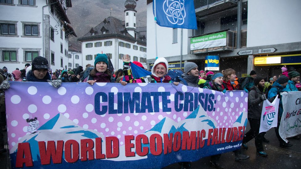 Protestas contra el cambio climático en Davos.