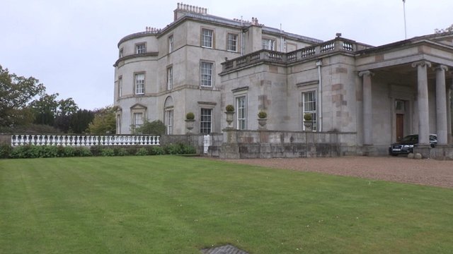 Caledon Estate opens to the public for fundraiser - BBC News