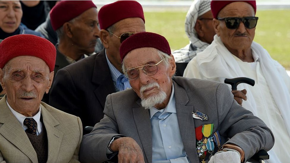Veteranos tunecinos en una ceremonia en 2016