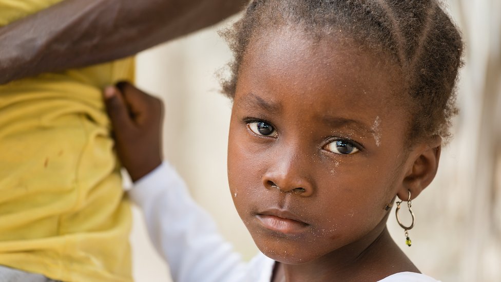 WHO, Gana, Kenya ve Malawi'de bir milyondan fazla çocuğun sıtmaya karşı aşılandığını açıkladı.
