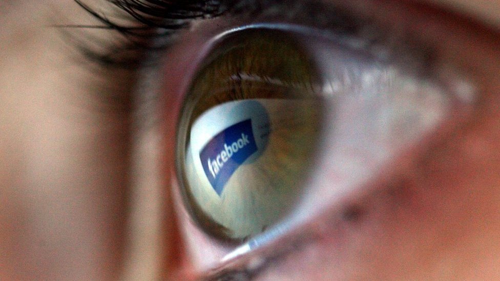 Cambridge Analytica: Closure 'will not stop investigation'