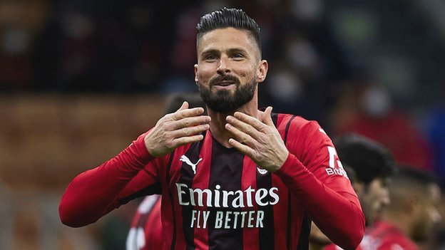 AC Milan 3-1 Roma: Olivier Giroud among scorers for Milan; Tammy Abraham scores for Roma