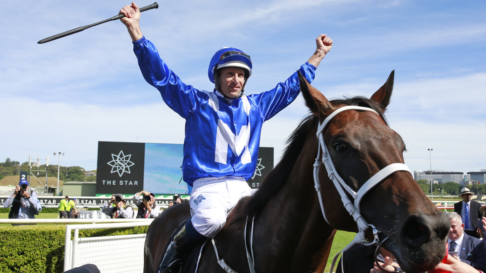 Winx: Australian mare wins 30th straight race in track record time at Randwick