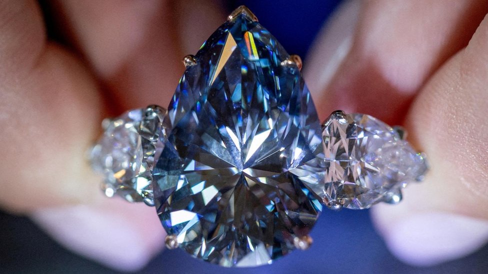 Blue color enhanced diamonds allow everyone to wear a piece of the sky.