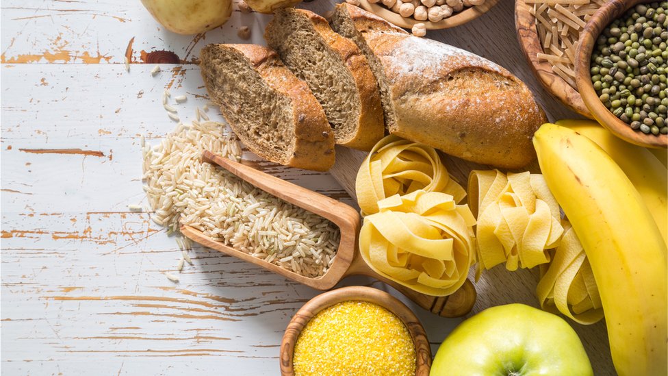 Pan, pasta, frutas y granos