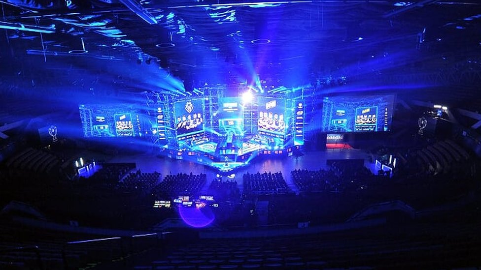 Арена для игры Counter-Strike: Global Offensive Final во время ESL Intel Extreme Masters в марте 2020 года