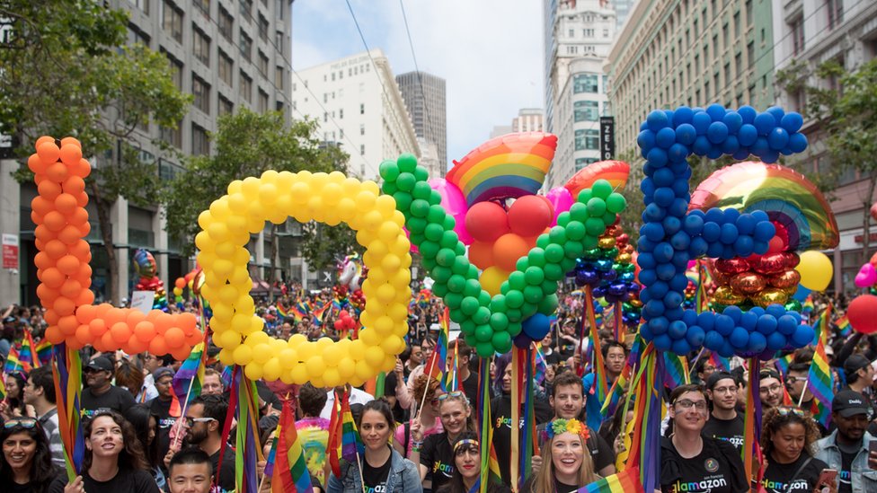 San Francisco se convirtió en la ciudad de la libertad sexual. Marcha del orgullo gay en San Francisco, 2017