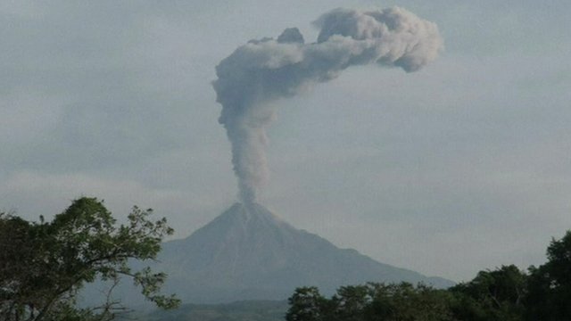 Mexicos Colima Volcano Erupts Bbc News
