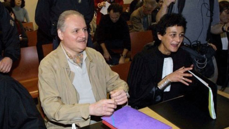 En 2011, Ramírez contrajo matrimonio con su abogada, la francesa Isabelle Coutant-Peyre. En 2011 Ramírez contrajo matrimonio con su abogada, la francesa Isabelle Coutant-Peyre.