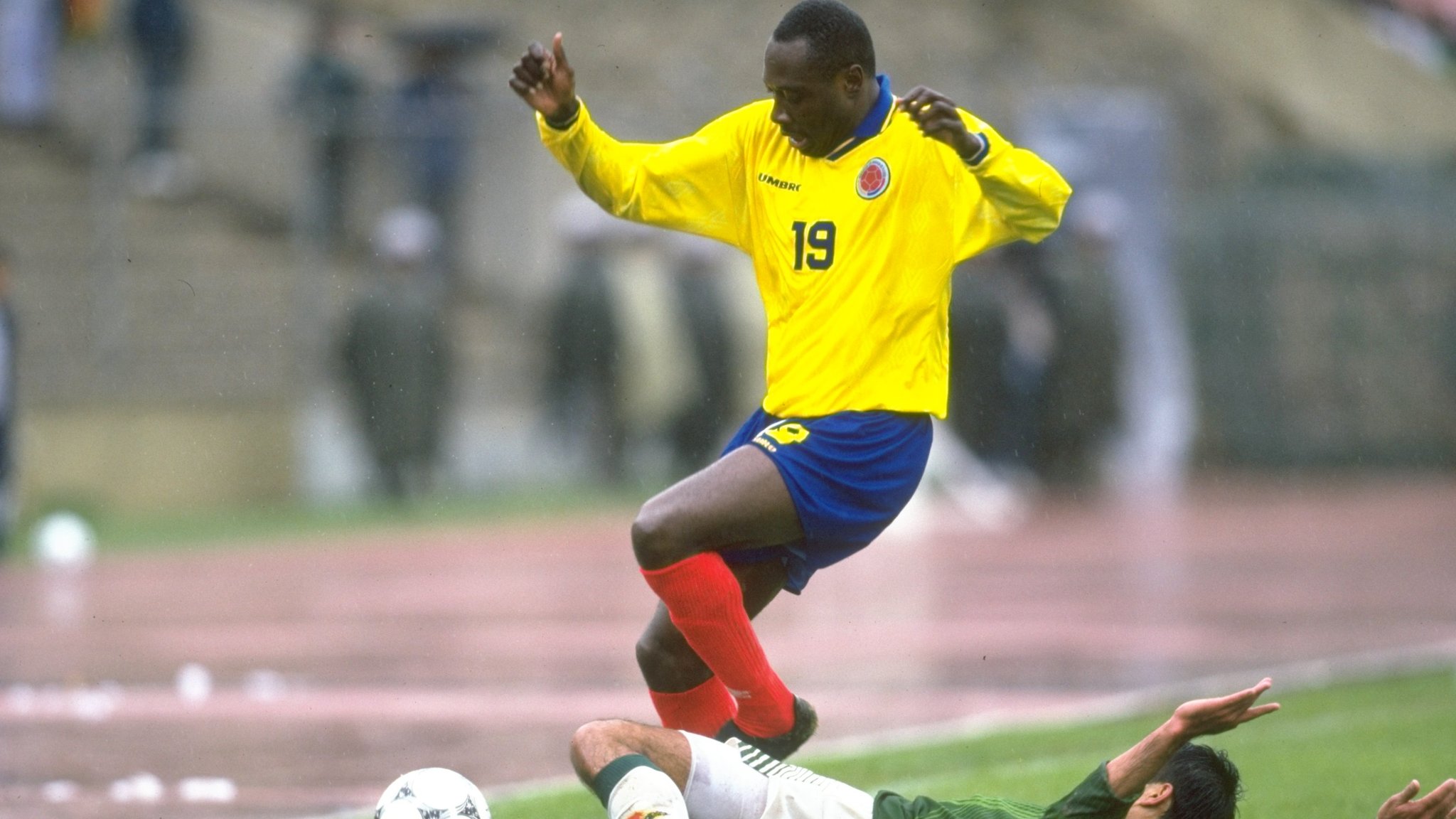 Freddy Rincon: Former Colombia captain in critical condition after car crash