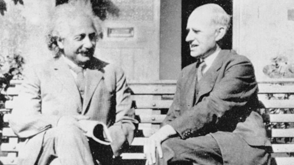 Einstein (izquierda) y Eddington (derecha) solo se reunieron por primera vez años después del final de la Primera Guerra Mundial