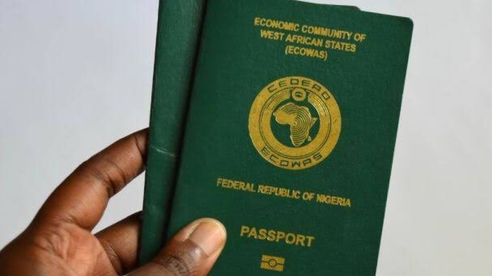 Nigerian Passport renewal: New date you fit begin apply for passport as  Nigeria Immigration Service extend suspension - BBC News Pidgin