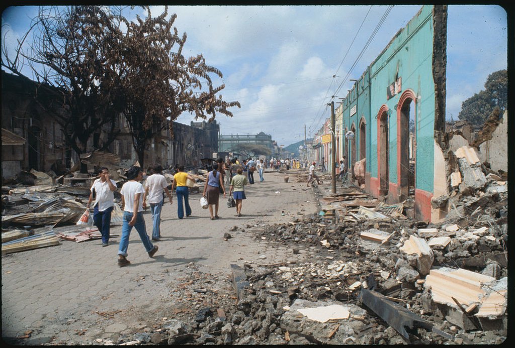 Ruinas tras el terremoto de Managua en 1972.