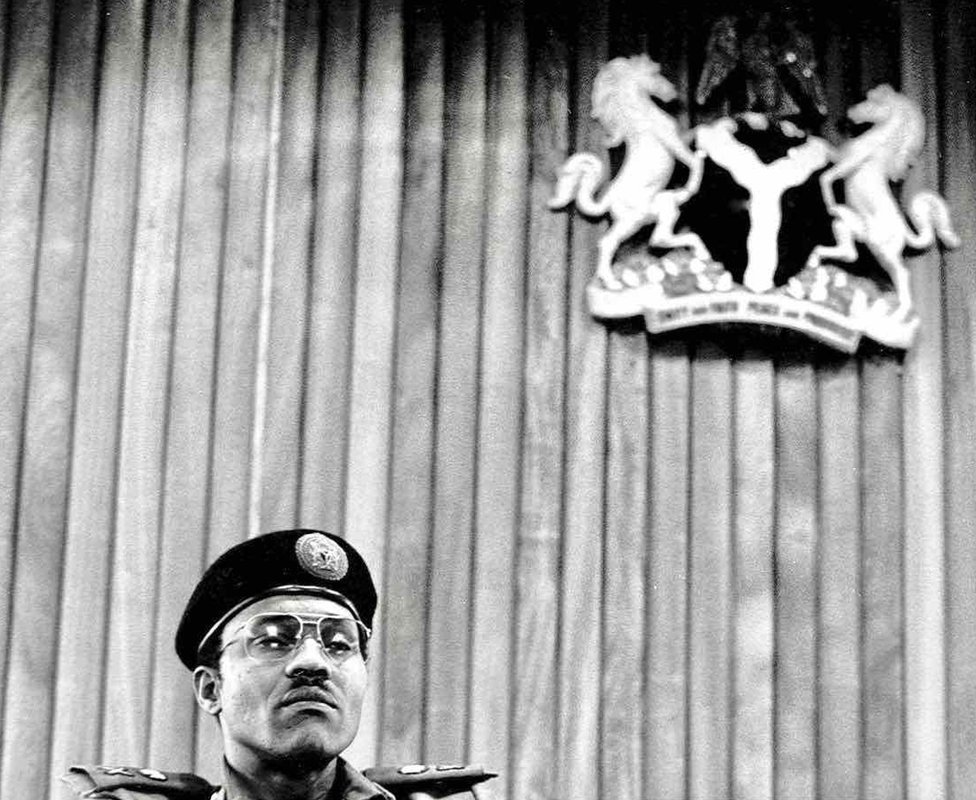 Фотография Сунми Смарт-Коула под названием: "Power!" (Генерал Мухаммаду Бухари) - 1984