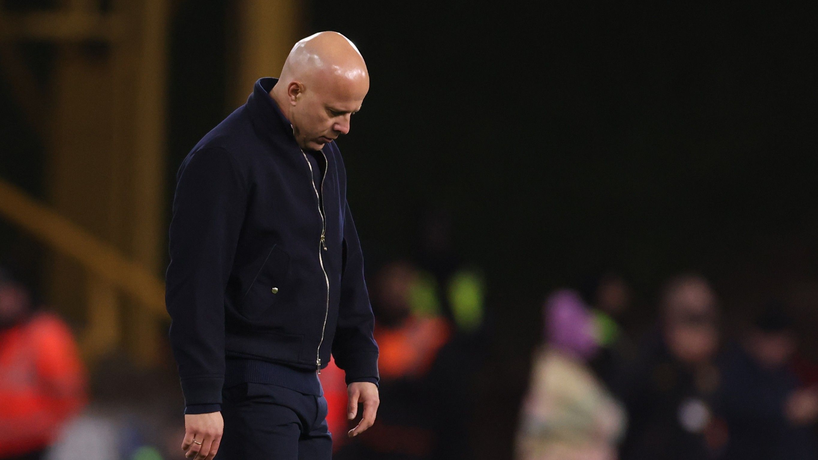 Liverpool vs Wolves match action Arne Slot