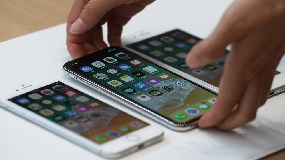 Apple iPhone X может быть снята с полок