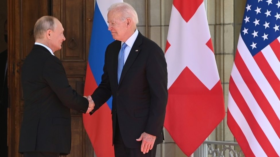 الرئيس الأميريكي جو بايدن والرئيس الروسي فلاديمير بوتين، جنيف روسيا 2021