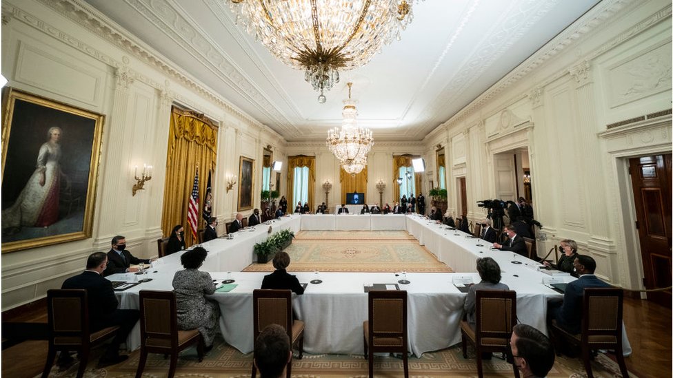 Biden chairs his first cabinet meeting