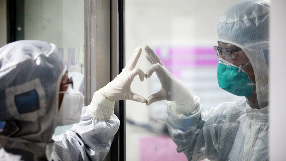 Trabajadores médicos chinos.