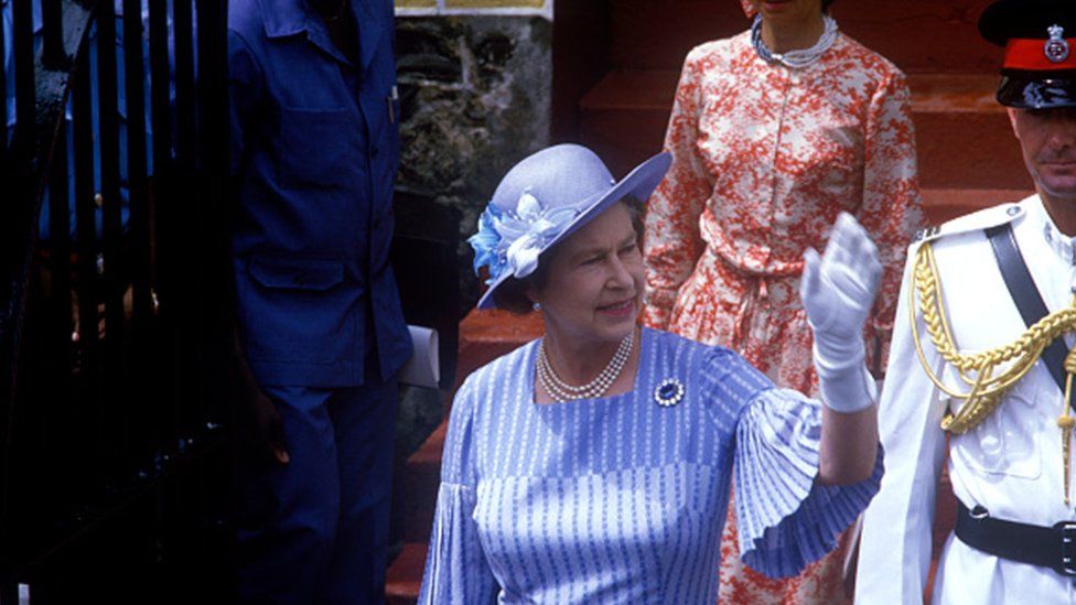 La reina visitó en Granada en 1985.