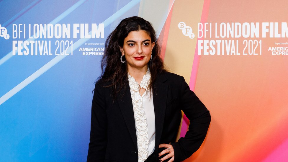 المخرجة مونيا عقل عند عرض فيلمها في مهرجان لندن السينمائي