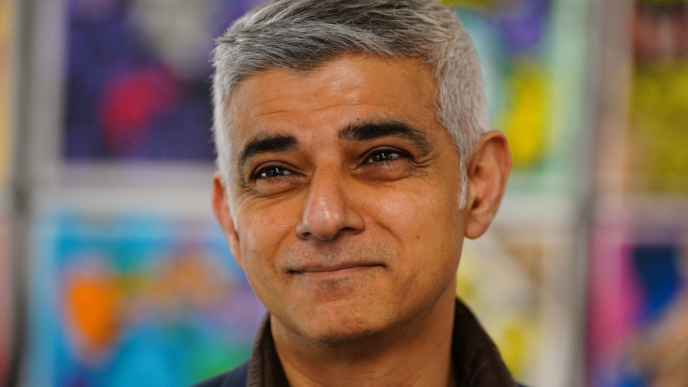 London mayor election: Sadiq Khan wins historic third term, BBC forecasts