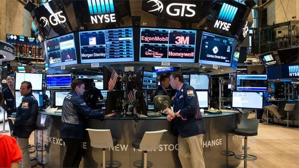 "遊戲驛站"（GameStop）的股票在美國價值曾暴漲120%。