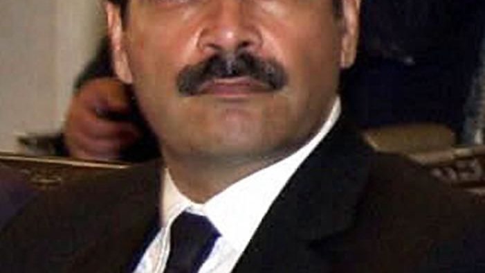 آصف شوكت نائب وزير الدفاع السوري السابق وصهر الرئيس الأسد
