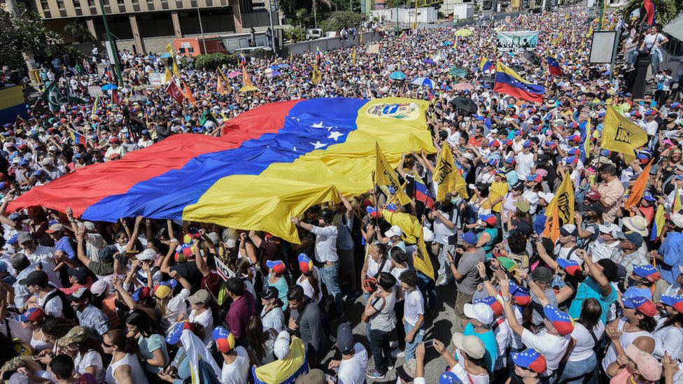 La oposición venezolana ha respondido con manifestaciones masivas a las convocatorias de Guaidó.